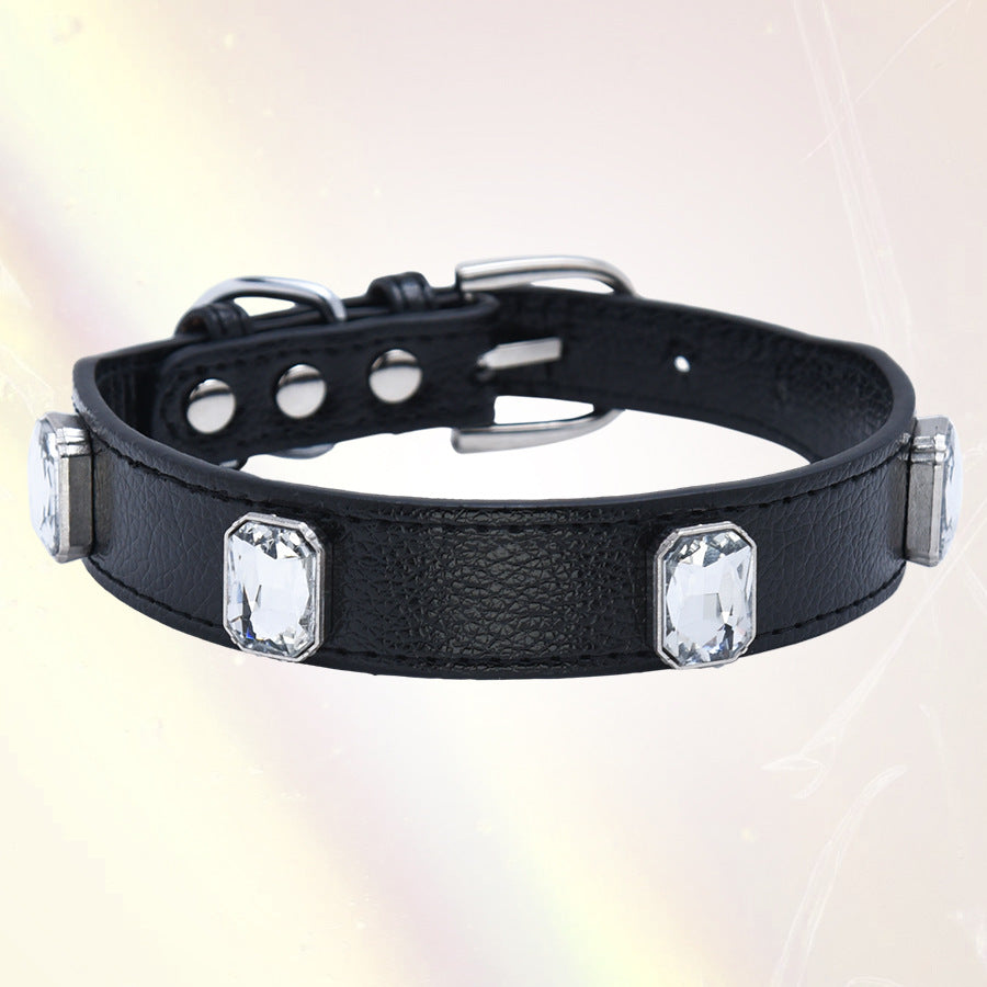 Heart-shaped PU Leather Jewelry Shiny Rhinestone Cat Collar