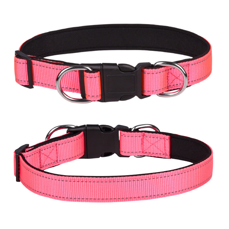 Strapazierfähiges Hundehalsband aus reflektierendem Nylonleder 