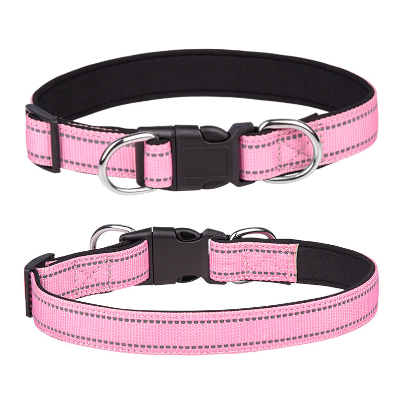 Strapazierfähiges Hundehalsband aus reflektierendem Nylonleder 